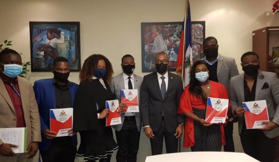 Insertion demandée – L’organisation NSK en visite au Consulat Haïtien à Montréal!