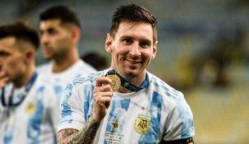 BALLON D’OR 2021 : MESSI, JORGINHO, DE BRUYNE… QUI EST LE FAVORI ?