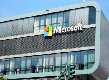 Technologie || Microsoft a dépassé les 2000 milliards de capitalisation boursière