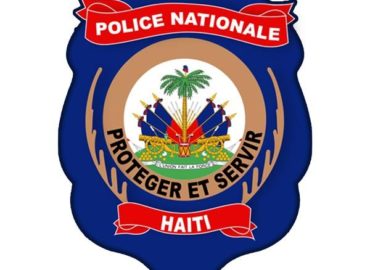 À Port-au-Prince, un policier de l’UDMO tué et un blindé incendié