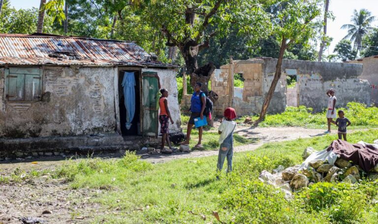 10-11-2022-WHO-PAHO-Haiti-Esterline-Dumezil