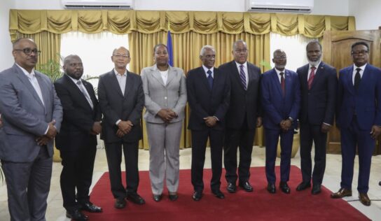 DÉCRET BÂILLON, POUVOIR POURRI : QUAND UN CPT CORROMPU VEUT RÉGULER LA PAROLE POUR MIEUX ÉTOUFFER LA VÉRITÉ…