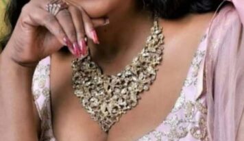 ANNA PIERRE, LA VOIX DE « VINN METE SUK SOU BONBON’ M », EST MORTE, ET LA SOCIÉTÉ QUI L’A UTILISÉE, OUBLIÉE, PUIS COURONNÉE APRÈS COUP, FAIT SEMBLANT DE PLEURER.